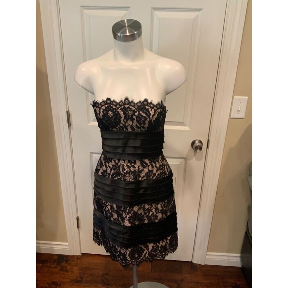 BCBG Max AzriaBlack Floral Lace Strapless Mini Dress, NWT! $360 Size 2P